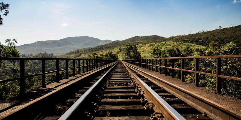 赋能销售团队：上海房地产大宗交易技巧与高净值客户资产配置的整合营销之道